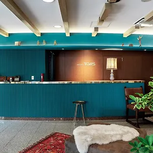 *** Hotel Toms Japan